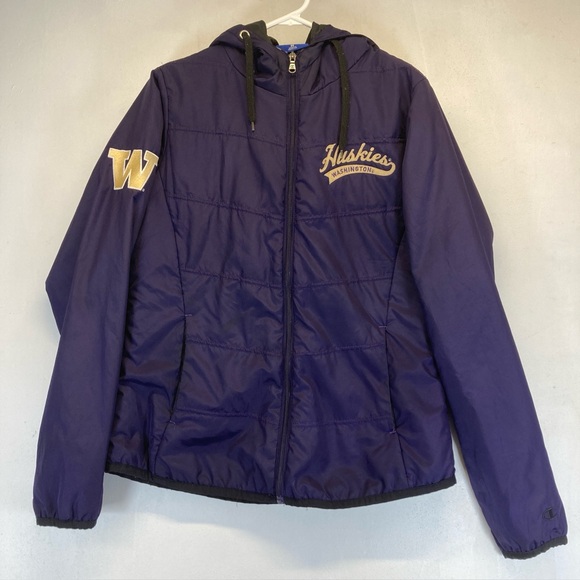 Champion Jackets & Blazers - Champion Jacket Puffer Women University of Washington Purple Sz M pockets